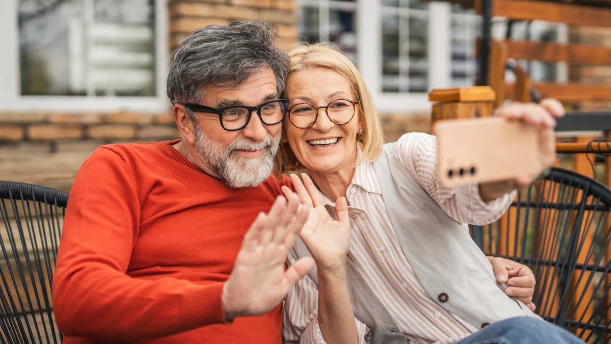 Studie bestätigt: Deshalb leben Frauen länger als Männer