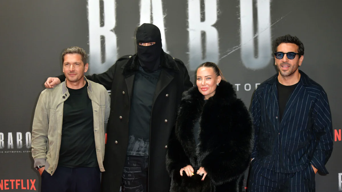 Haftbefehl-Doku schockt Fans: „Was ist mit seiner Nase passiert?“