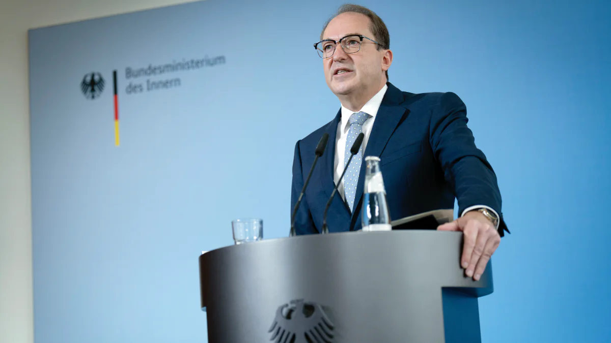 BBK veröffentlicht Katastrophen-Ratgeber: Wie man sich für den Ernstfall wappnen soll
