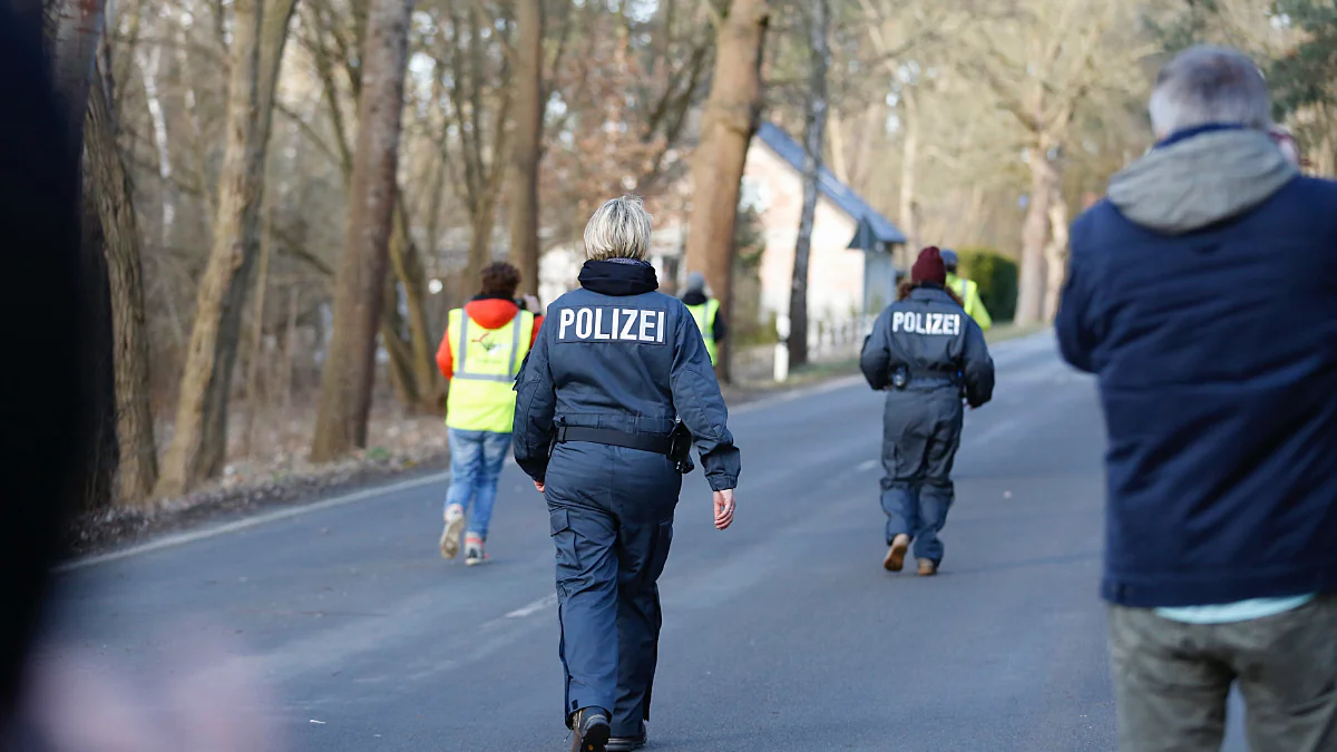Neue Spur im Fall Rebecca Reusch: Polizei sucht mit Bagger nach Beweisen