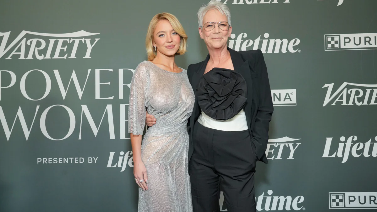 Mit ihrem durchsichtigen Kleid: Sydney Sweeney entfacht Diskussion – „Frauen sollen tragen, was sie wollen“