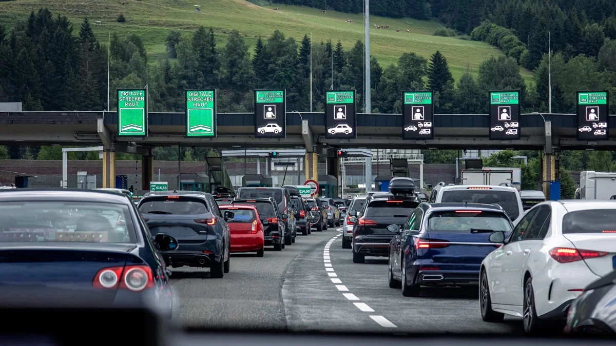 Österreich schafft Klebe-Vignette ab: Millionen Autofahrer müssen sich umstellen