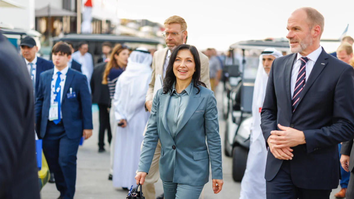 „Schürt Ängste“: Katherina Reiche fordert Kündigungsschutz-Reform - Experten üben scharfe Kritik